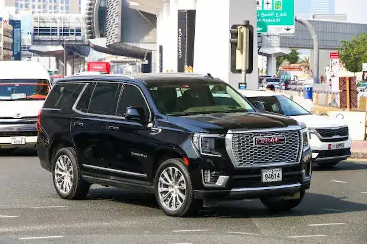 rent gmc yukon dubai