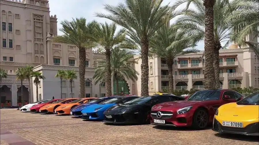 rental luxury car dubai